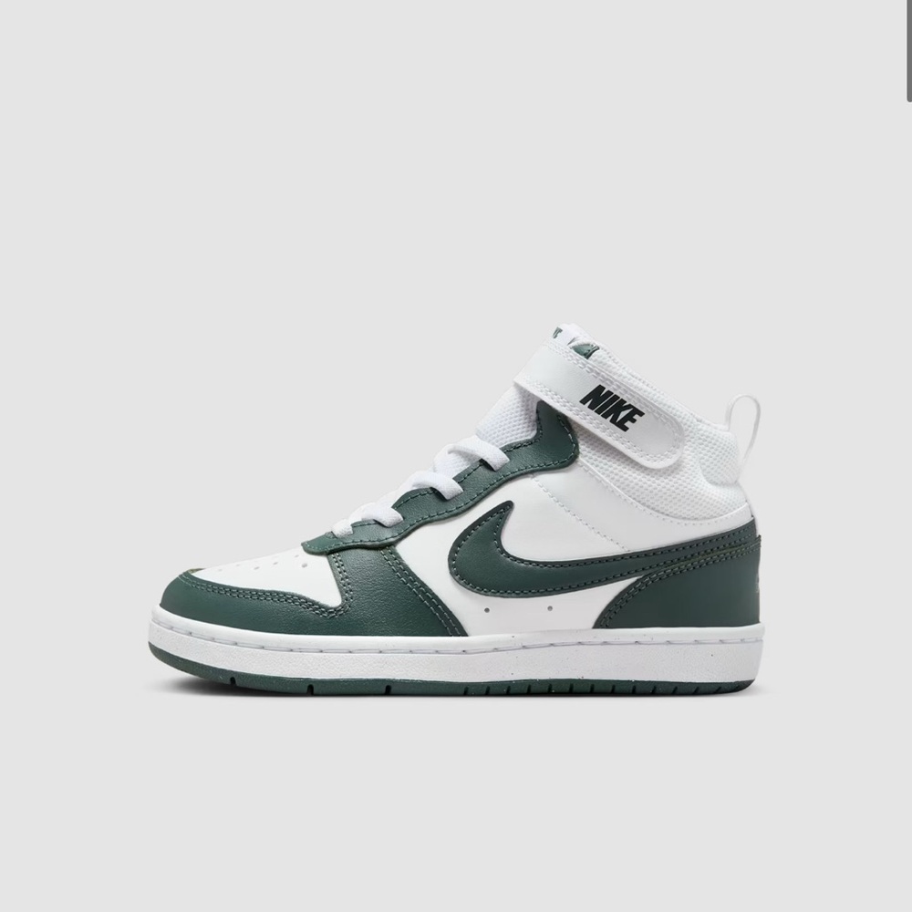Nike Court Borough Mid 2, size 12